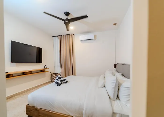 Tropical 2 Bedroom | Private Balcony & Rooftop | Casago * Tulum