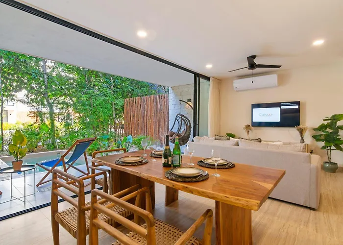 Tropical 2 Bedroom | Private Balcony & Rooftop | Casago
