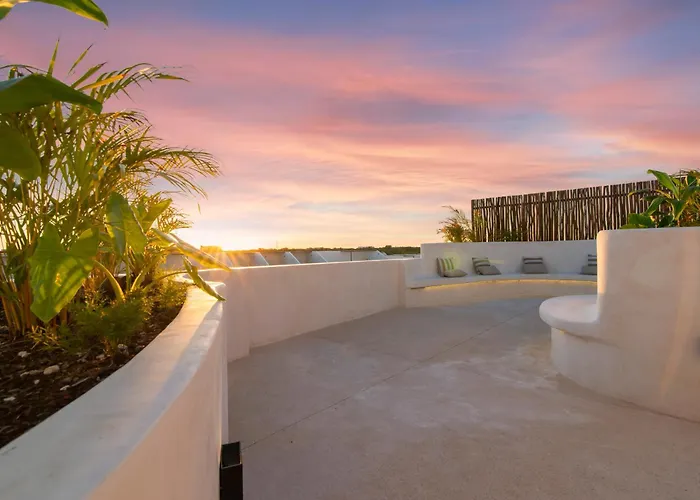 Tropical 2 Bedroom | Private Balcony & Rooftop | Casago Tulum