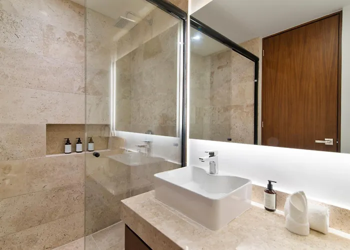 Tropical 2 Bedroom | Private Balcony & Rooftop | Casago